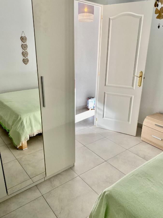 Apartment Santana -19 At Beach With Pool, Garage And Lift Torrevieja Eksteriør bilde