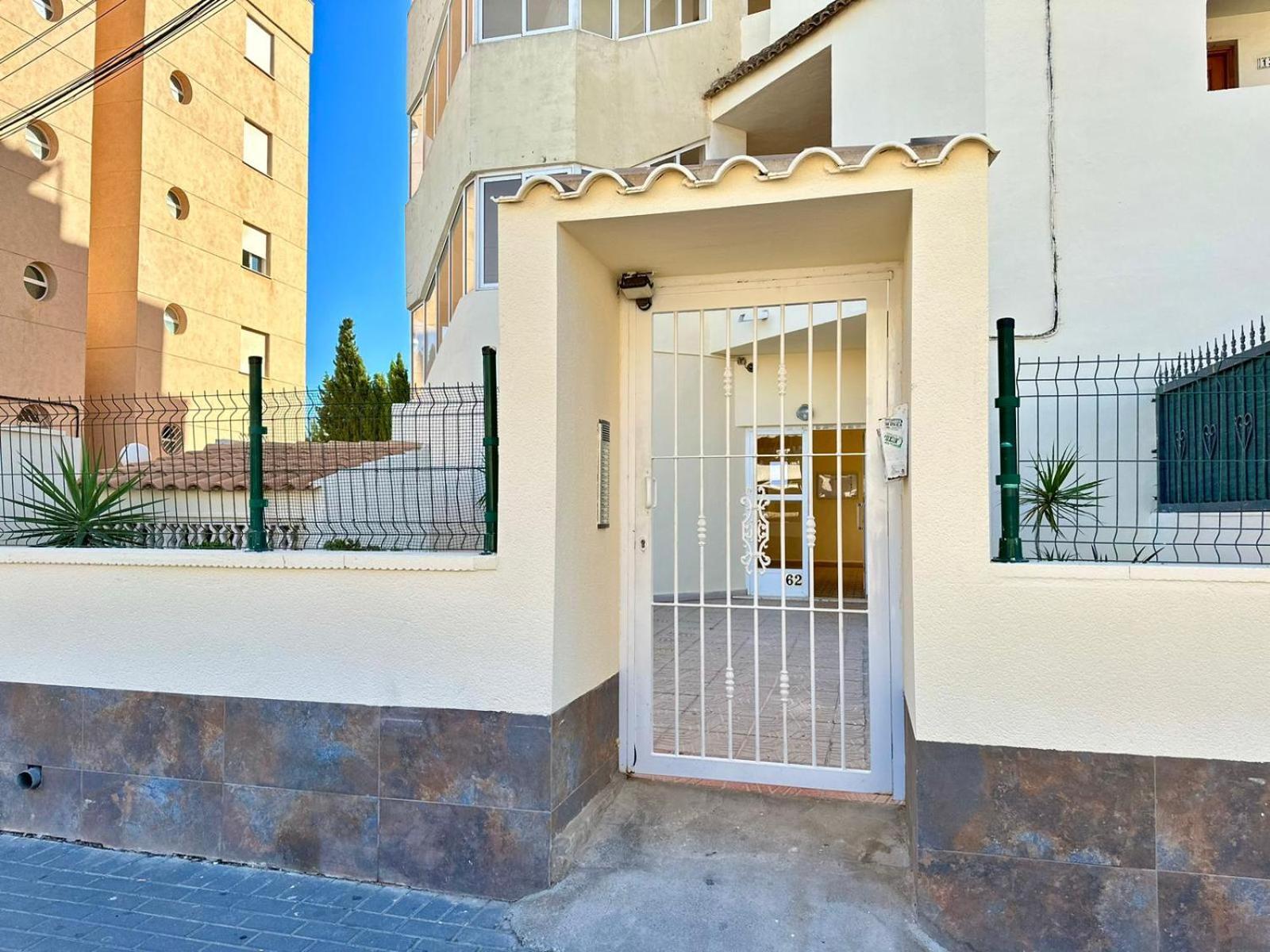 Apartment Santana -19 At Beach With Pool, Garage And Lift Torrevieja Eksteriør bilde